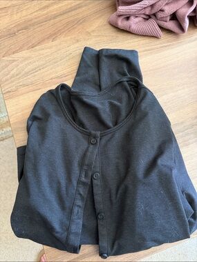 Vuori Halo Cardigan